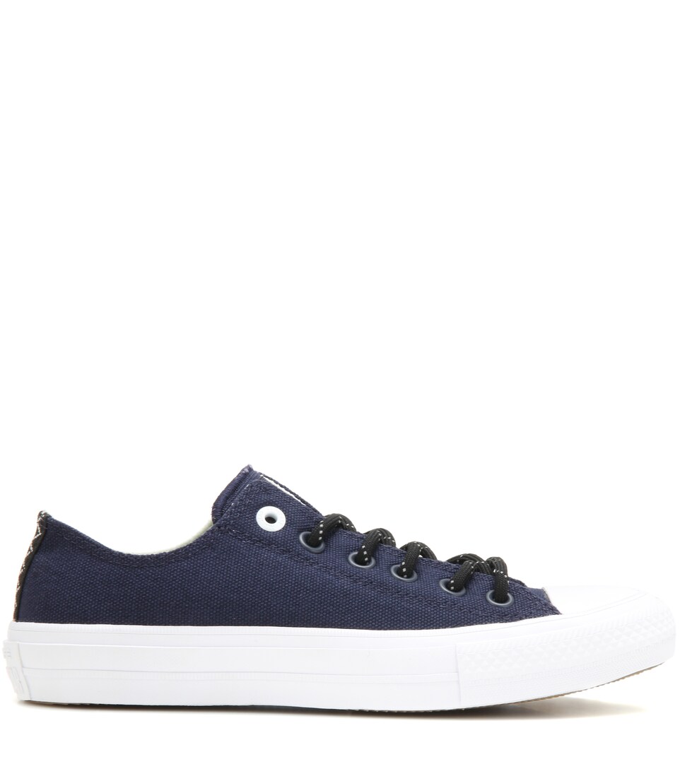 chuck taylor all star ii ox