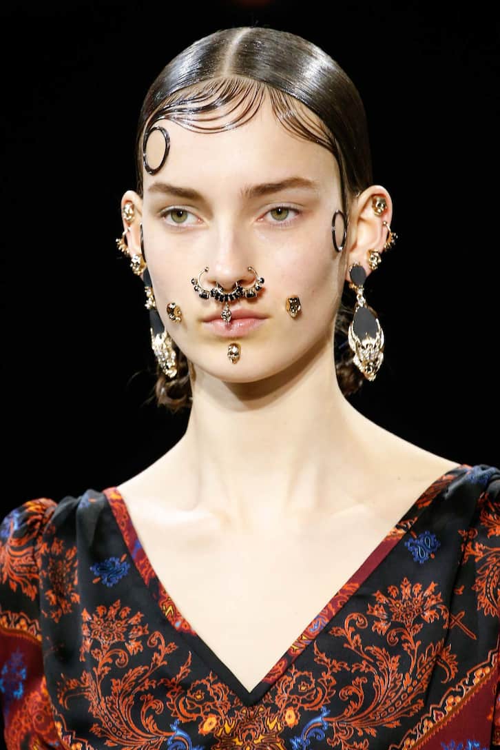 GIVENCHY Crystal-embellished nose ring