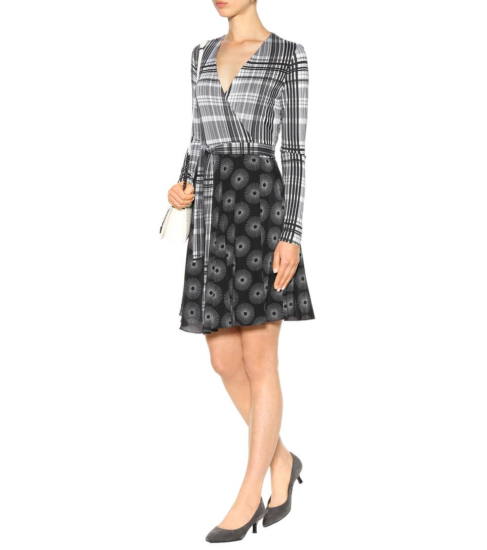 DIANE VON FURSTENBERG SILK WRAP DRESS