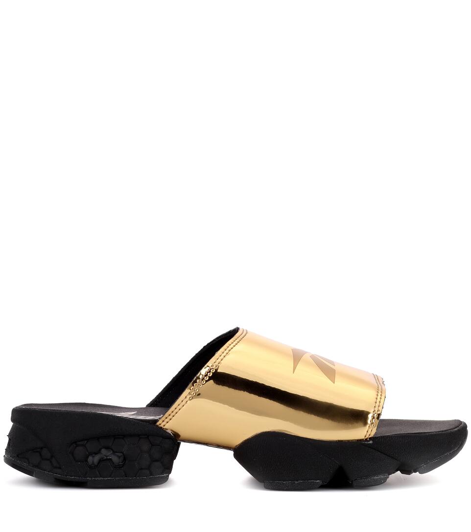 REEBOK RUBBER SLIDES