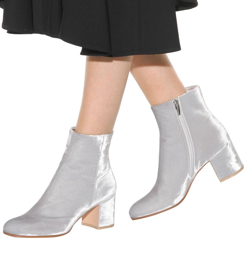 gianvito rossi margaux ankle boots