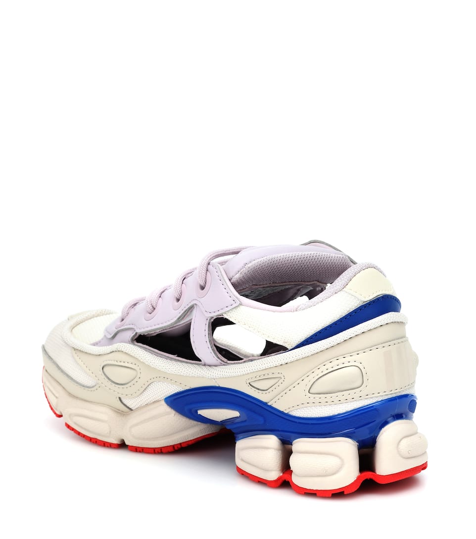 nrnbsp;p00336244 Ozweego Replicant Adidas com Rs Raf Art By Sneakers SimonsMytheresa xroCdBe