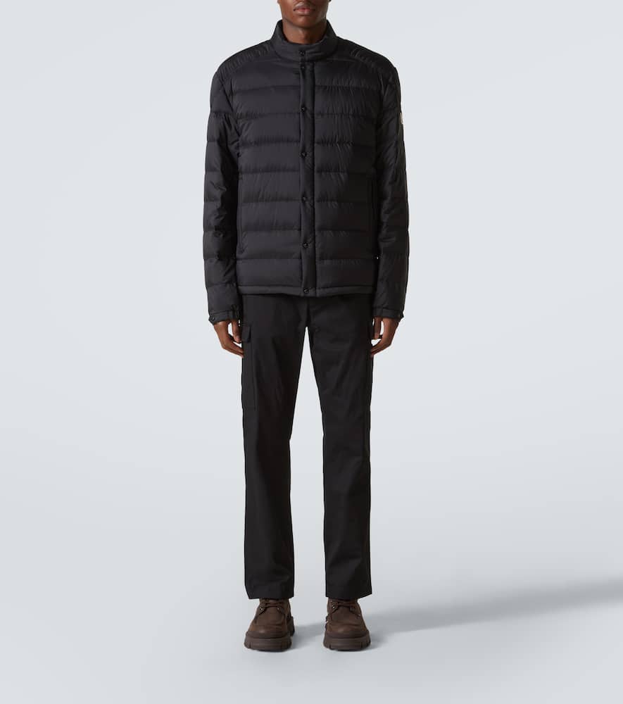 Moncler Chevrerie Down Jacket In Black