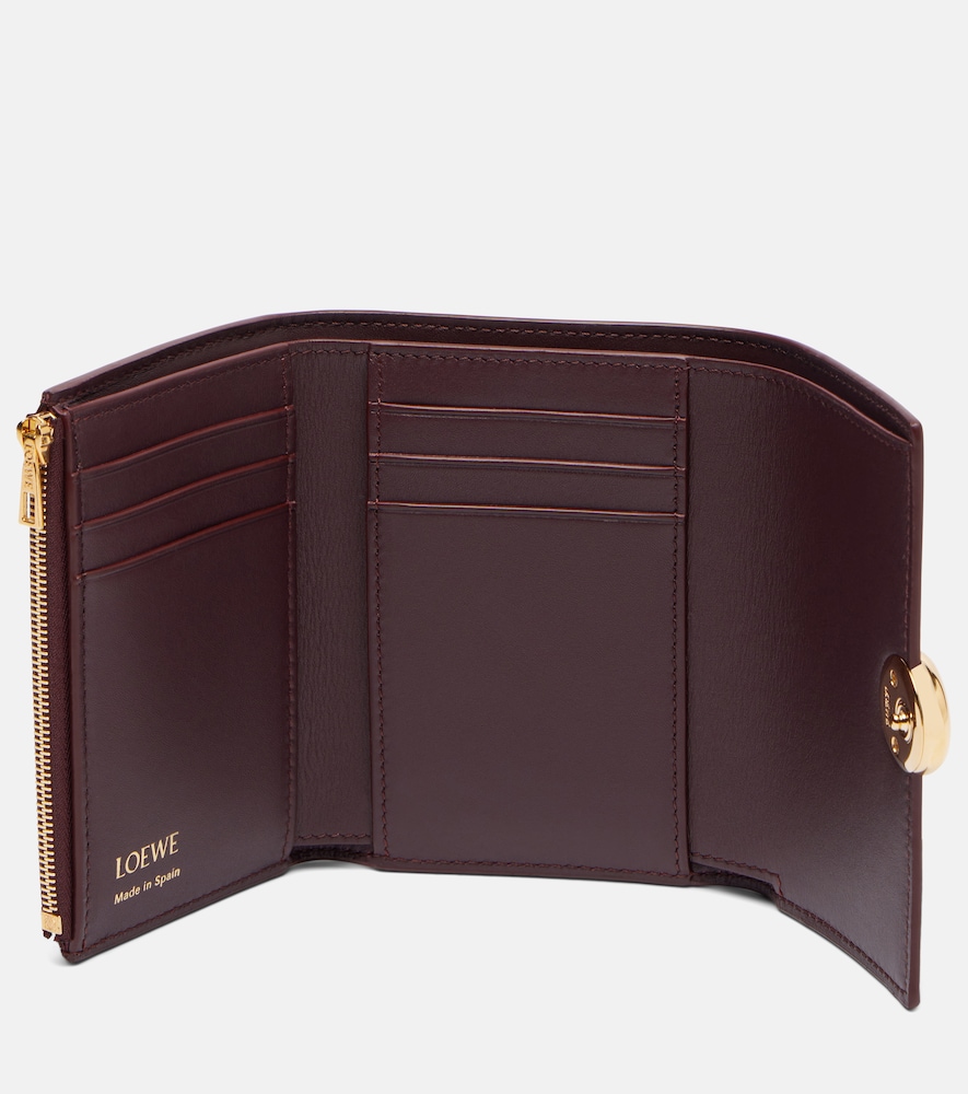  Loewe Loewe Pebble Small Leather Wallet 