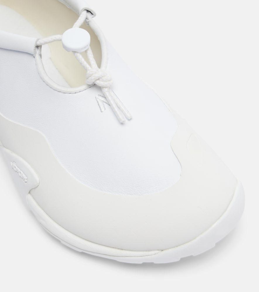  Junya Watanabe Junya Watanabe X New Balance Mt10t Leather Sneakers 