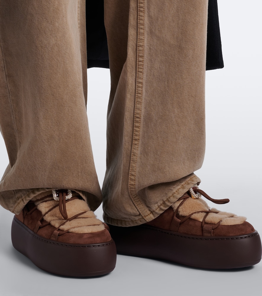 Viv' Up Shearling And Sneakers
