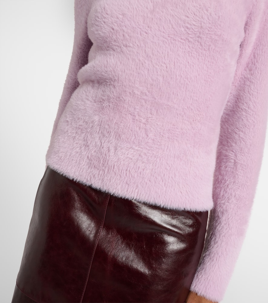 Vince Crewneck Sweater In Pink