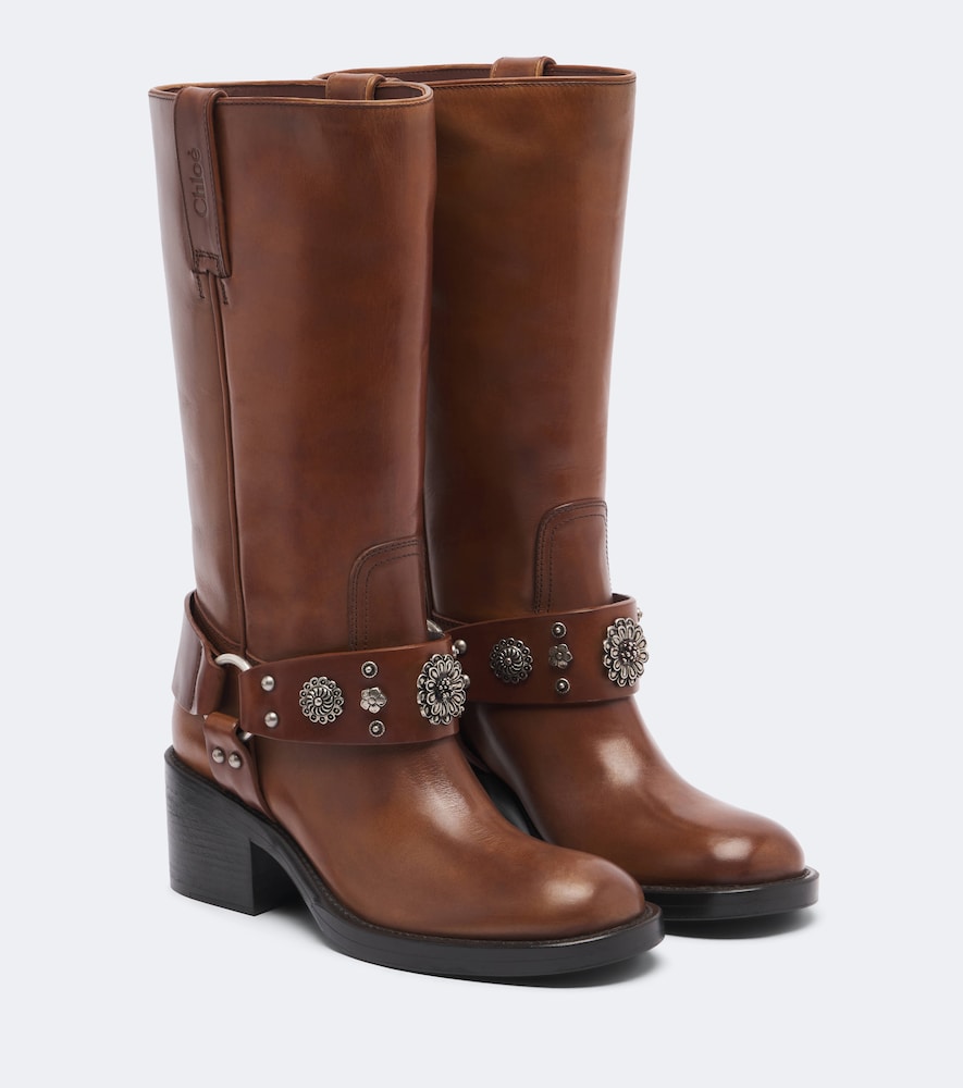 Chloé Stivali Dakota in pelle con borchie