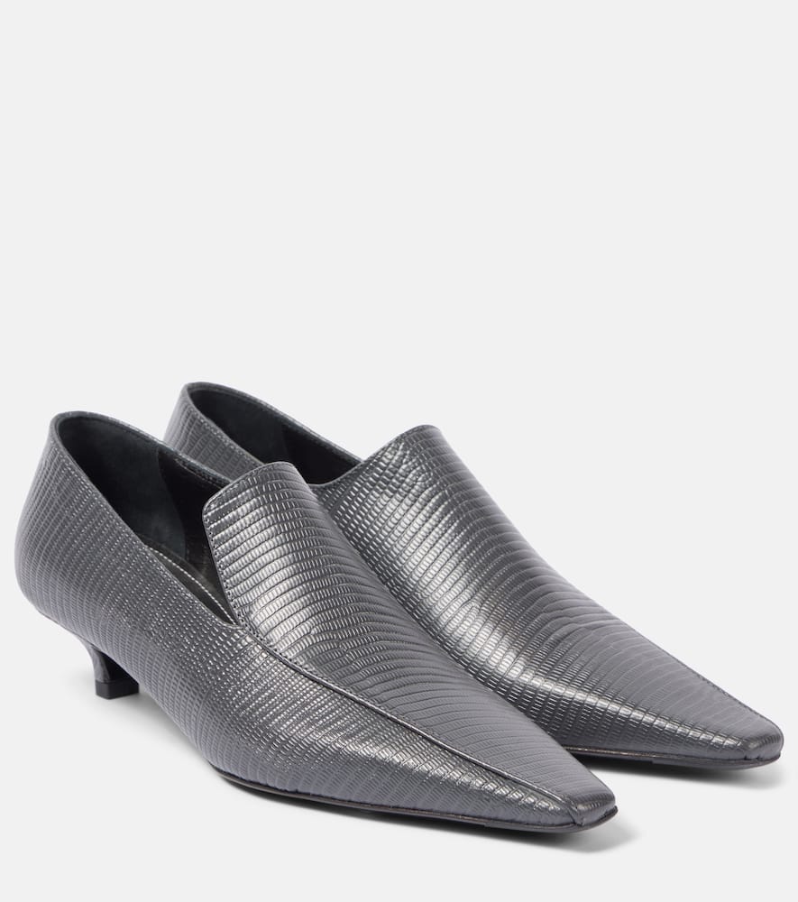 Embossed leather pumps