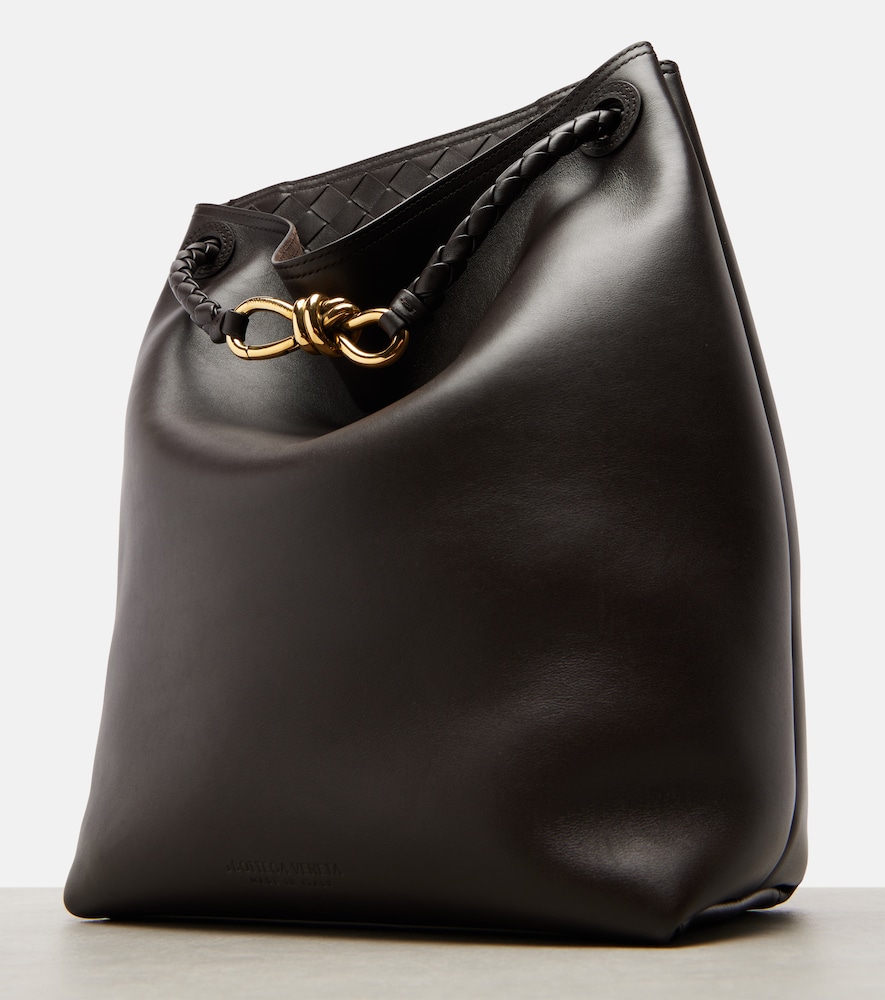  Bottega Veneta Bottega Veneta Andiamo Small Leather Bucket Bag 