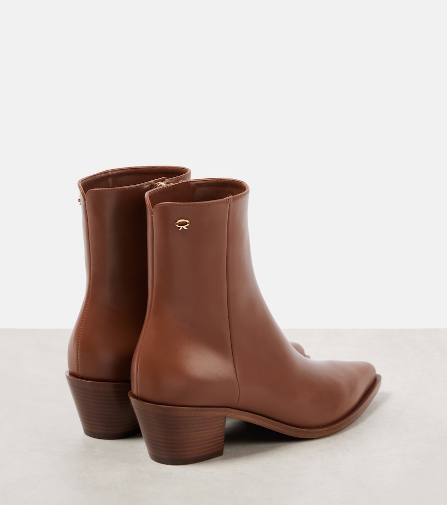 Kinney 45 Ankle Boots