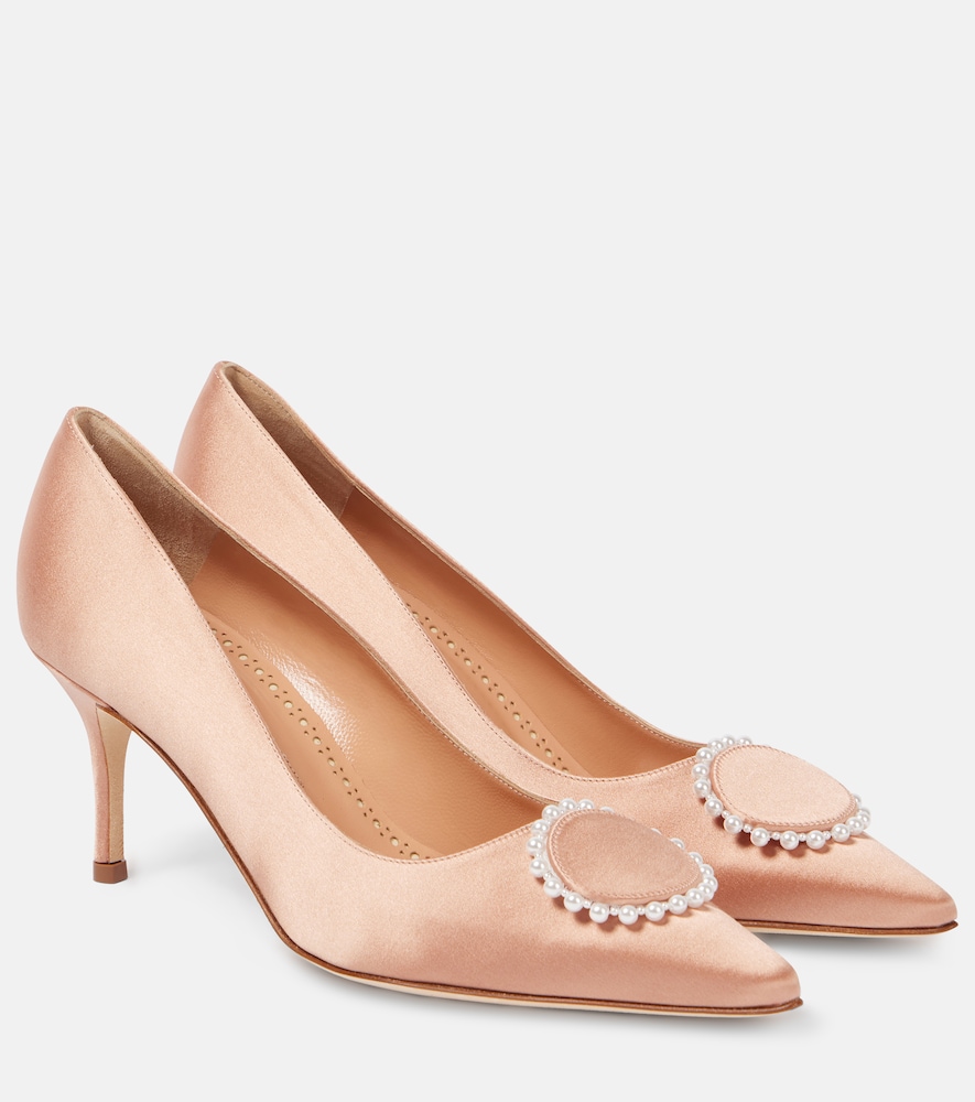 Manolo Blahnik Escarpins Kifaclo 70 en satin ornements 696 €