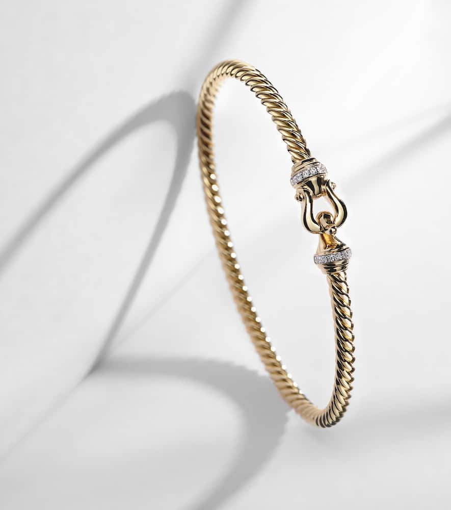 David Yurman Buckle Cablespira 18kt Gold Bangle With Diamonds In Gold