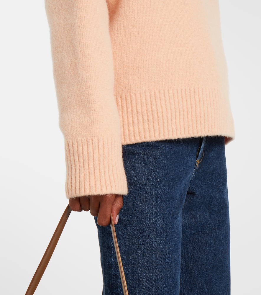 Ami Alexandre Mattiussi Ami De Caur Alpaca And Wool-blend Sweater In Pink