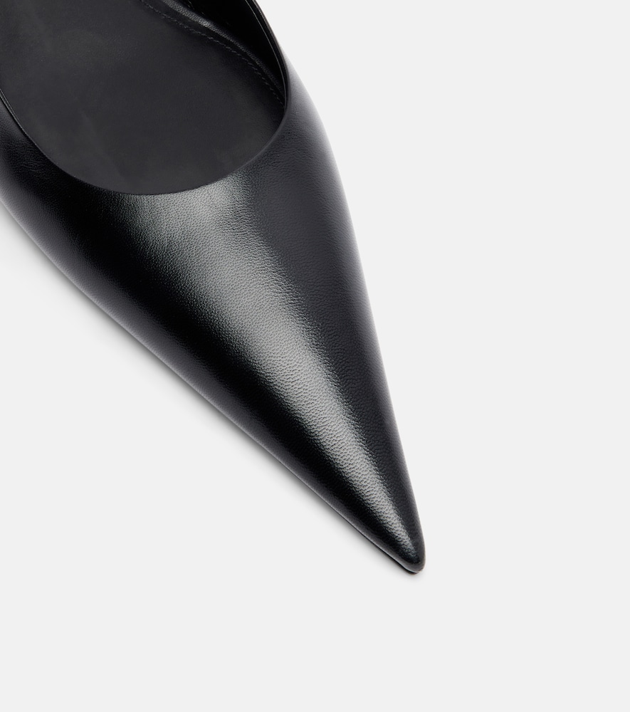  Victoria Beckham Victoria Beckham Leather Slingback Flats 
