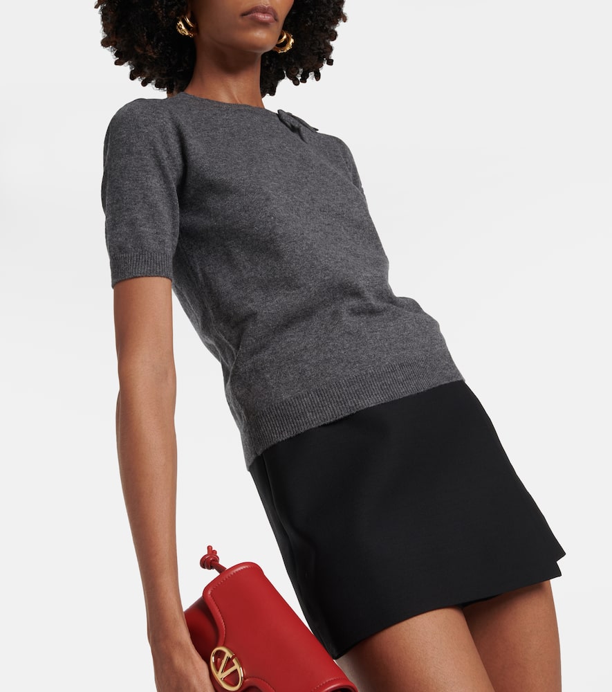 Valentino Garavani Woman Sweater Lead Size L Virgin Wool In Grau