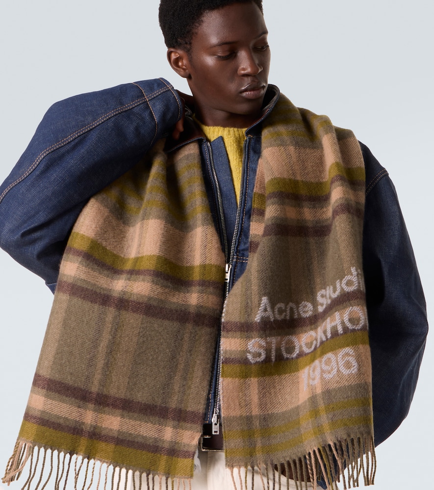  Acne Studios Acne Studios Logo Checked Wool Scarf 