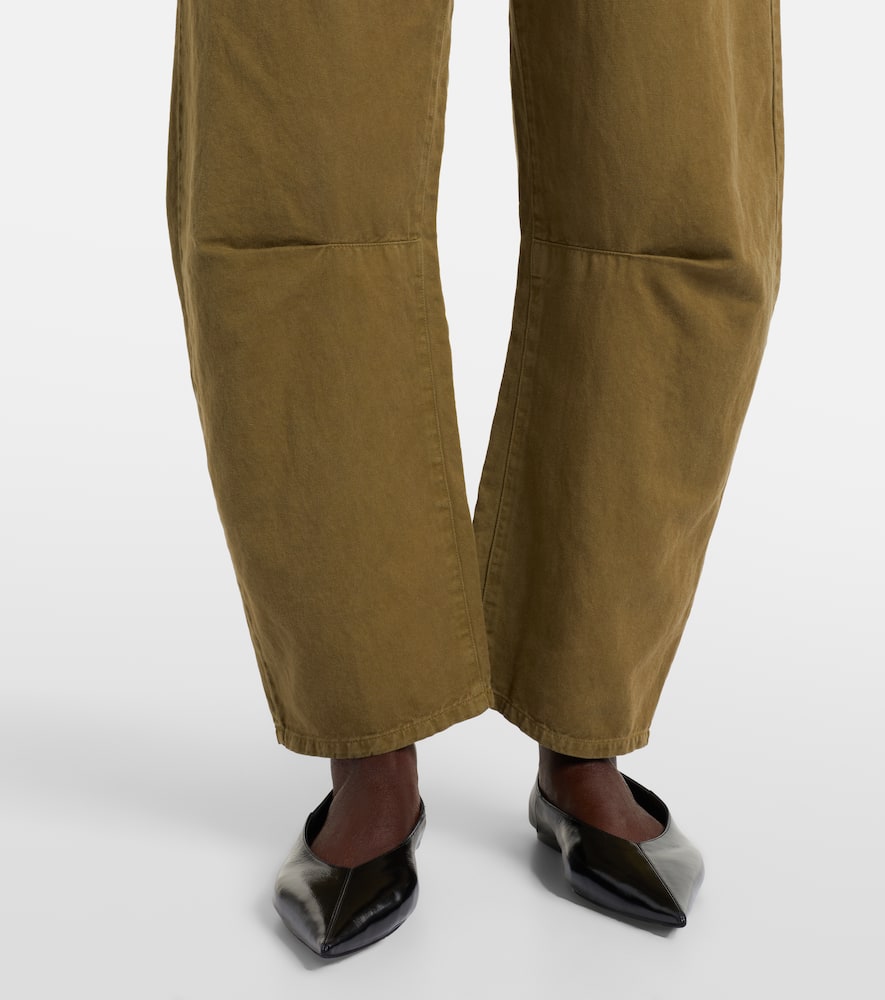 Nili Lotan Shon Cotton And Linen Barrel-leg Pants In Brown