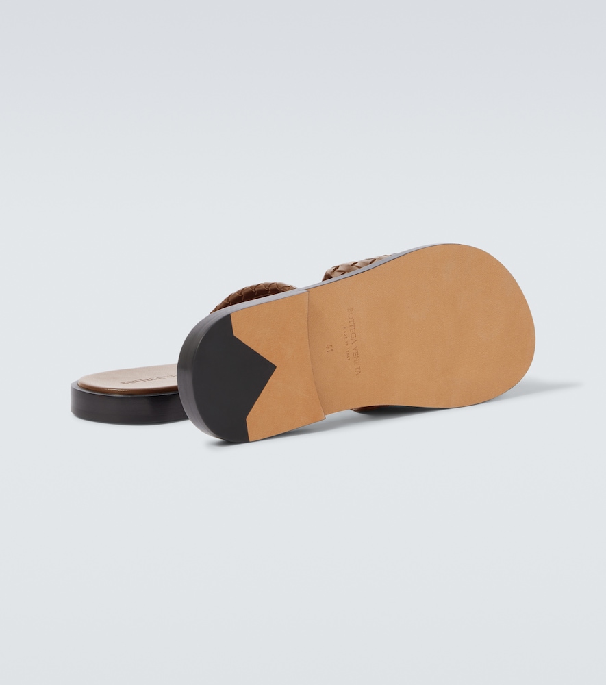 Elio Intrecciato Slides