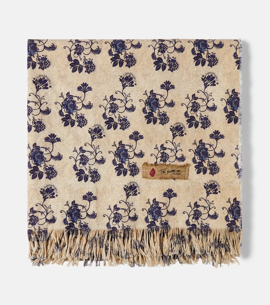 The House Of Lyria Sharpei Floral Cotton And Linen Throw In Neutral