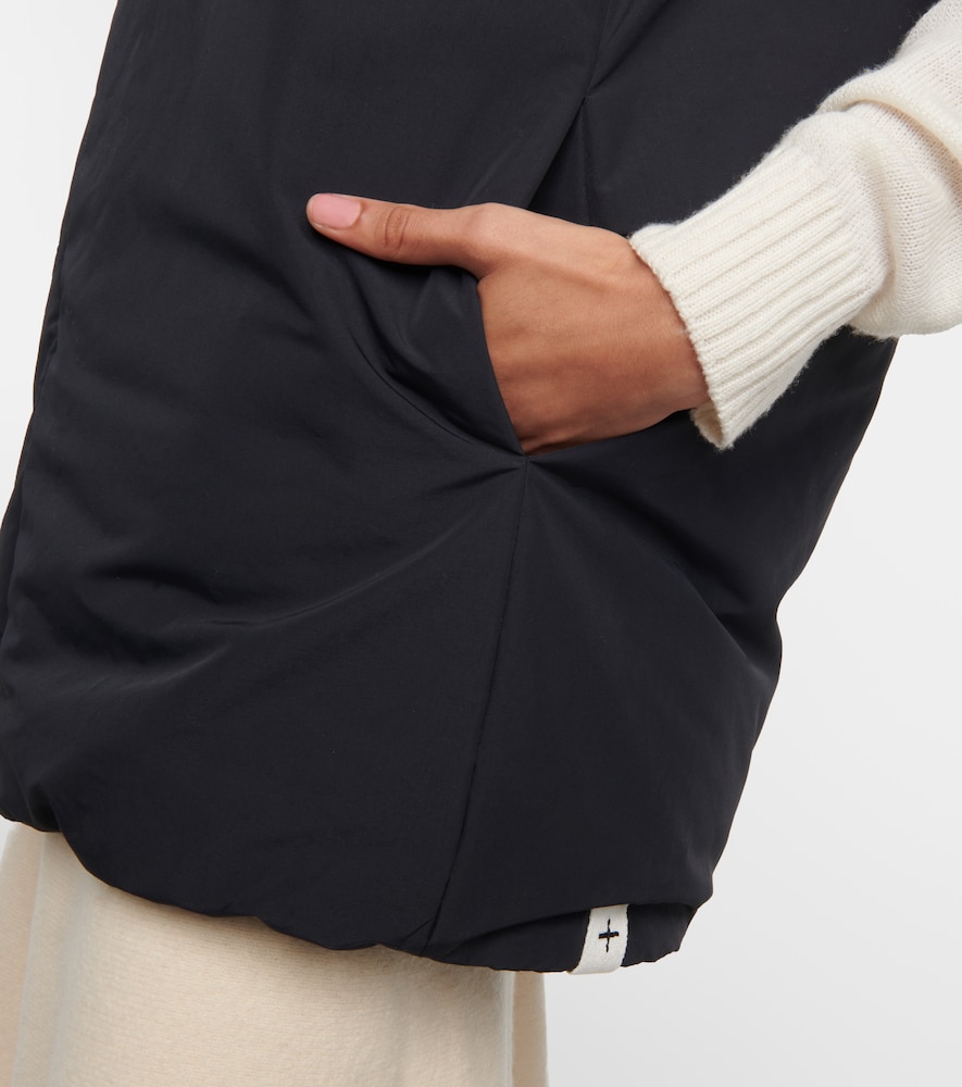 Jil Sander Jil Sander Oversized Hooded Down Vest 