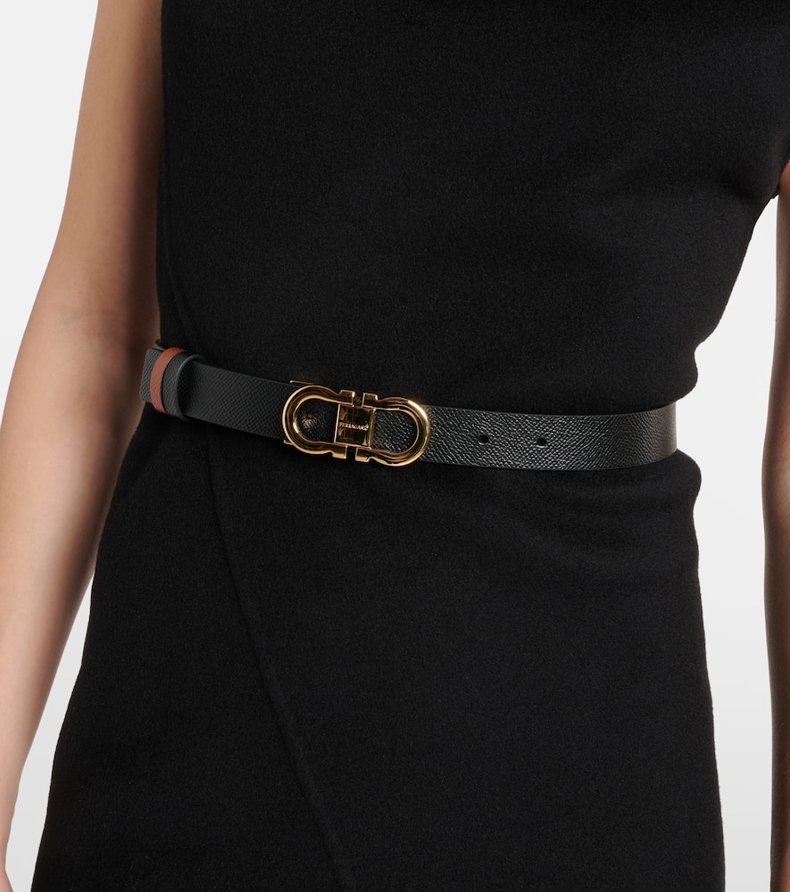 Ferragamo Gancini Reversible Leather Belt In Black