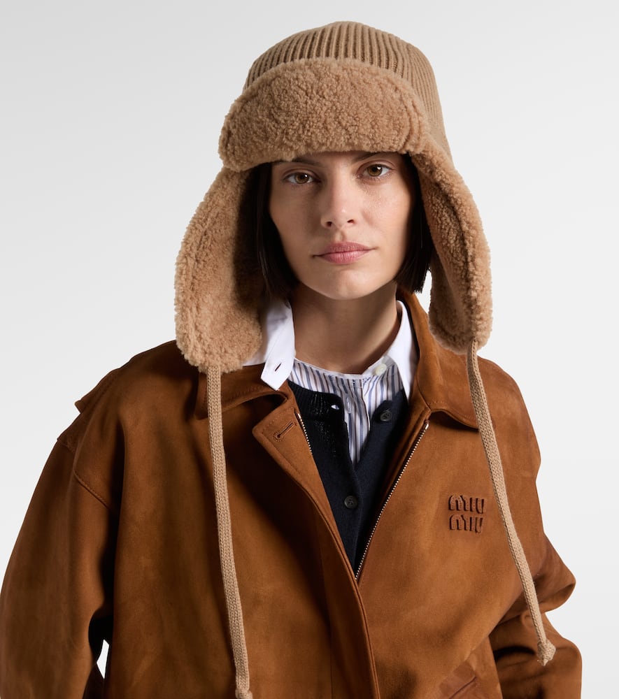 Miu Miu Logo Shearling-trimmed Wool And Cashmere Hat In Brown