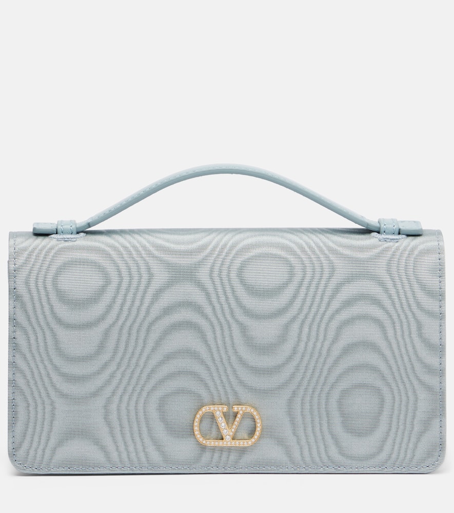 Clutch VLogo Signature Mini in moiré
