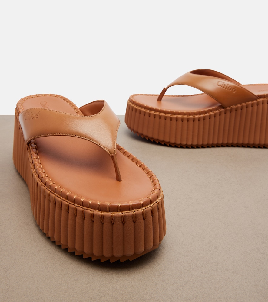  Chloe Chloé Tongs Compensées Nama En Cuir 