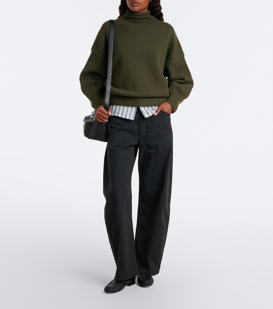 Cimmie Cashmere Turtleneck Sweater