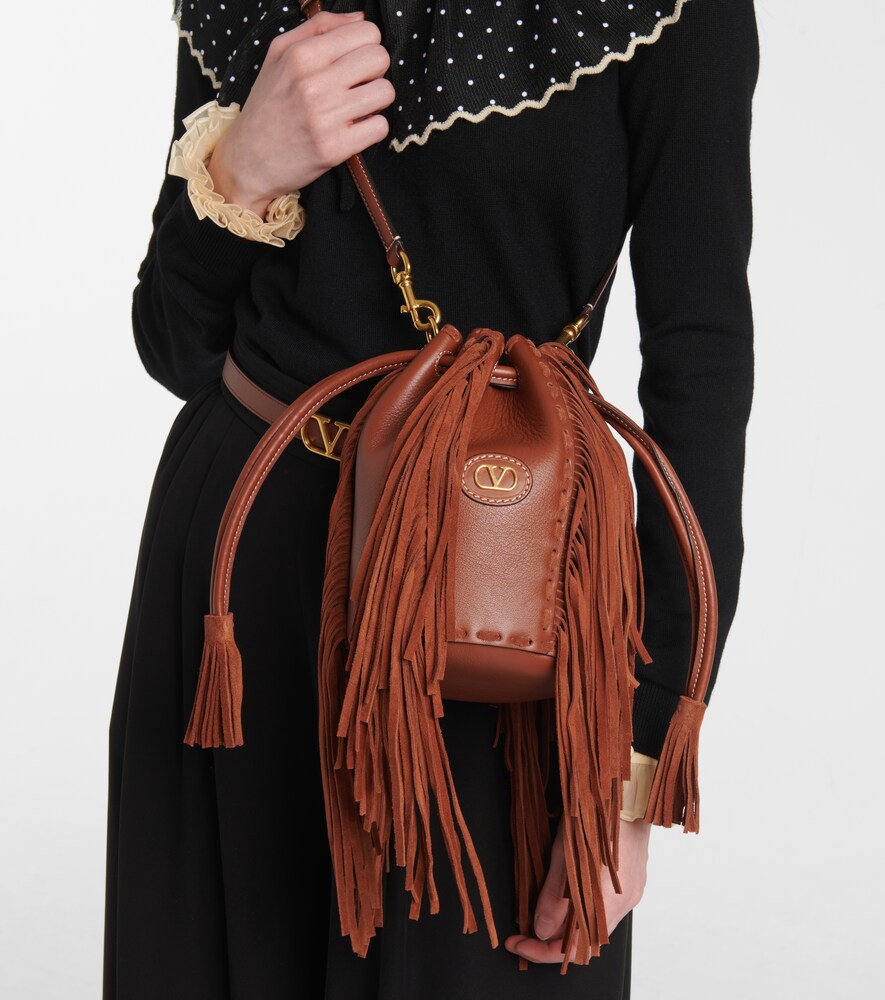 Valentino Garavani Nellcote Small leather bucket bag