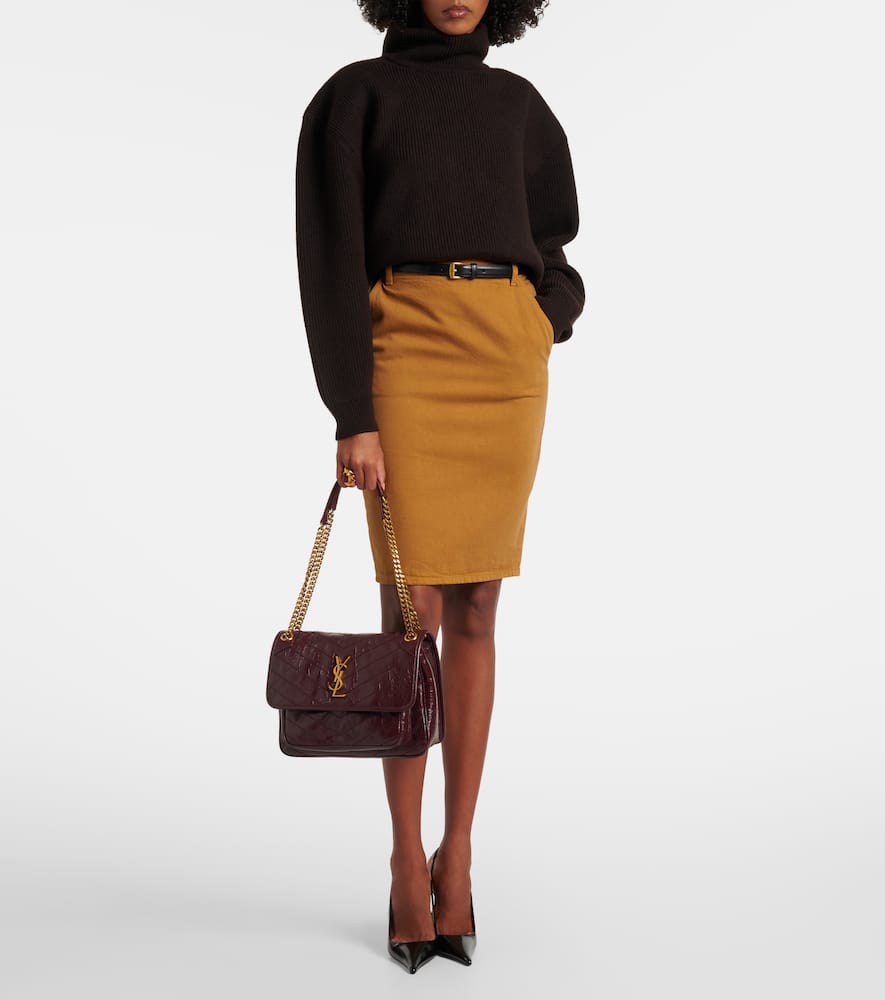 Saint Laurent Niki Medium Leather Shoulder Bag In Burgundy