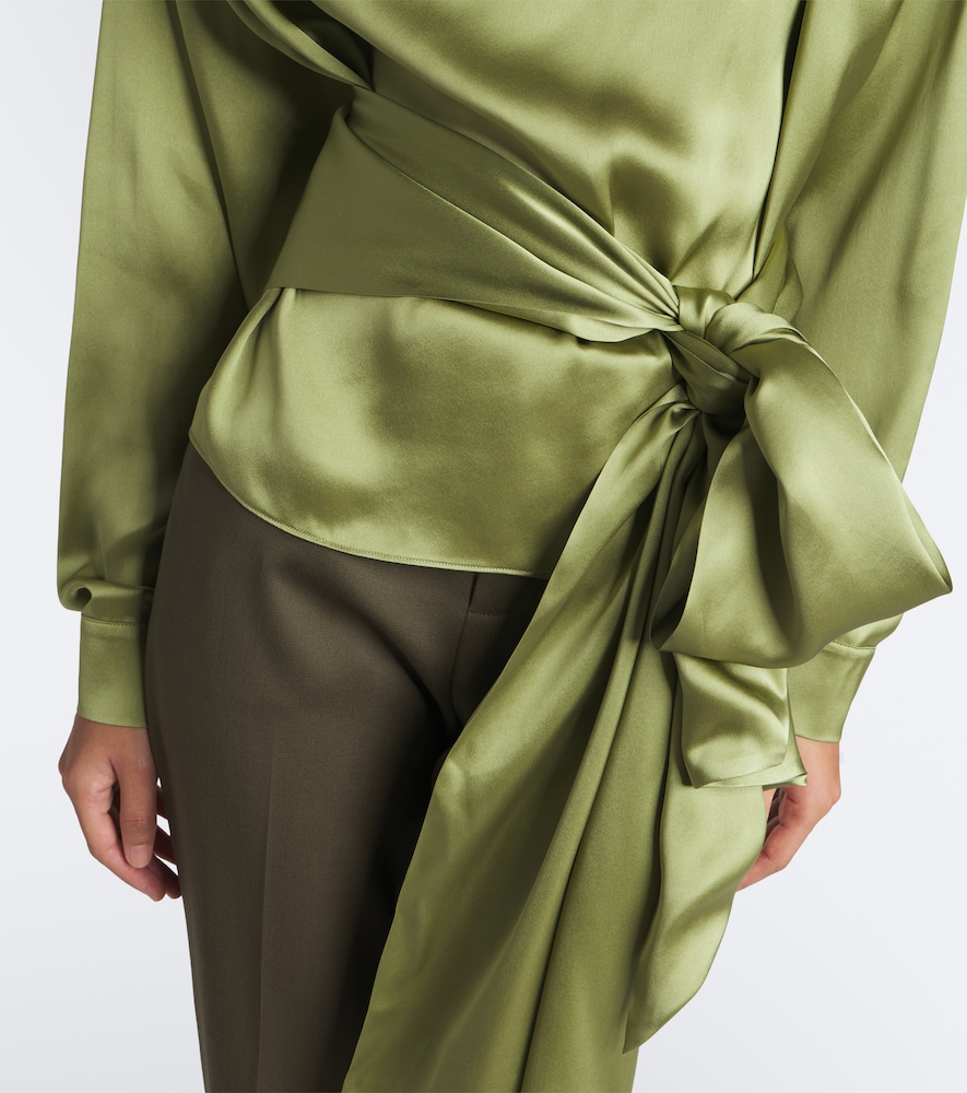 Belted Top