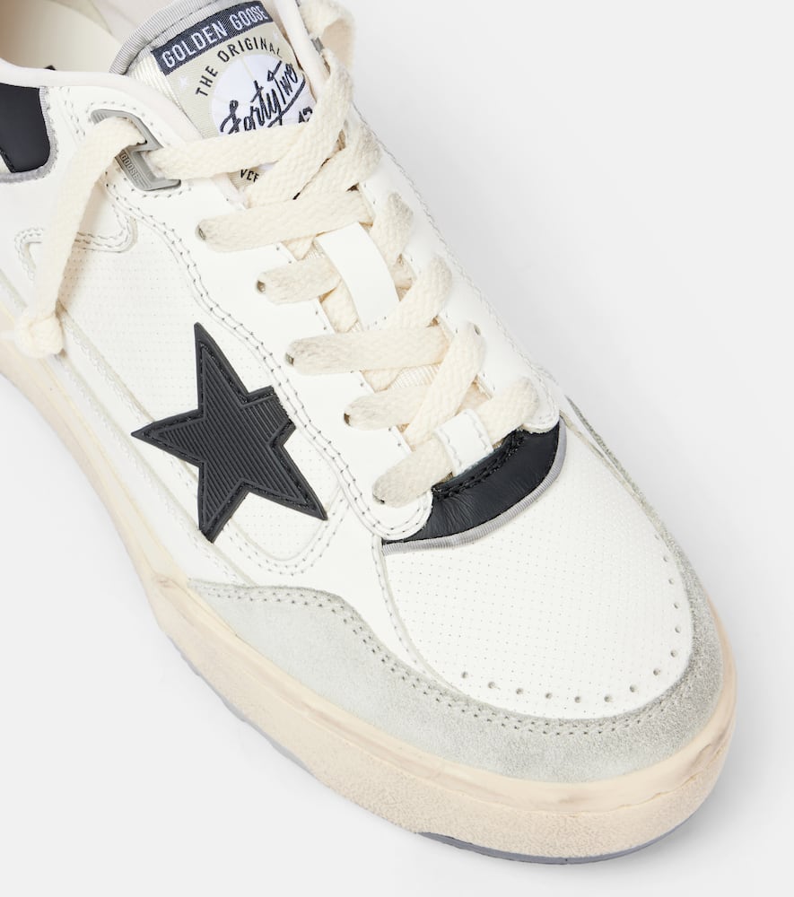 Golden Goose Forty2 Leather Sneakers With Black Star And Heel Tab Shoes