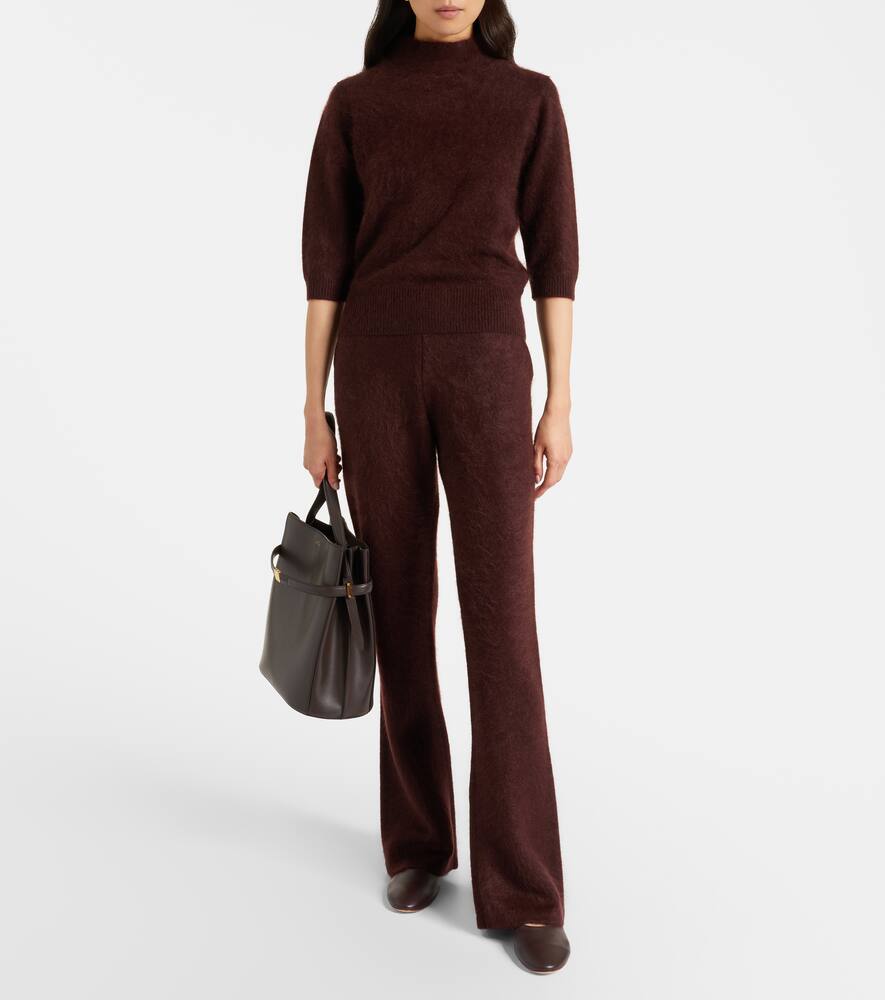 Dorothee Schumacher Fluffy Statement Wool And Cashmere-blend Sweater In Brown