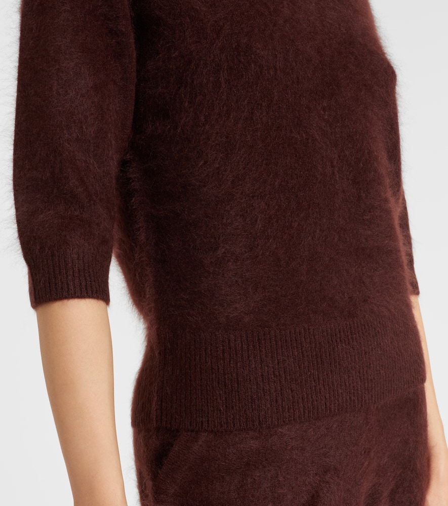 Dorothee Schumacher Fluffy Statement Wool And Cashmere-blend Sweater In Brown