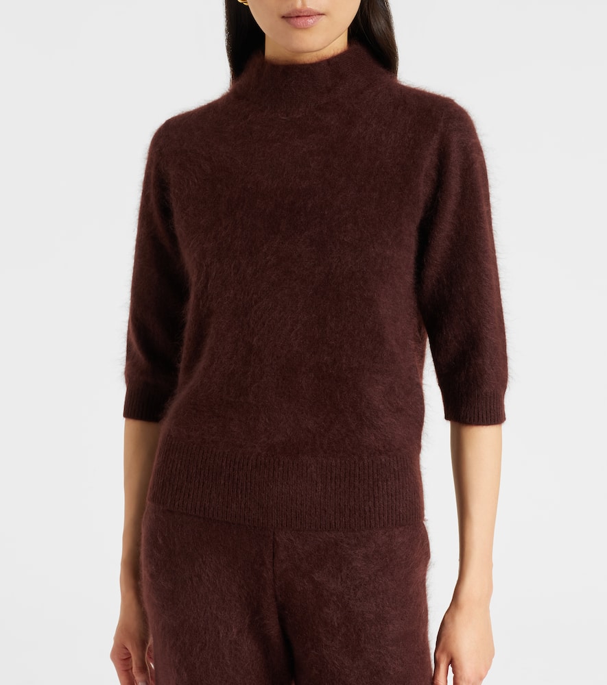 Dorothee Schumacher Fluffy Statement Wool And Cashmere-blend Sweater In Brown