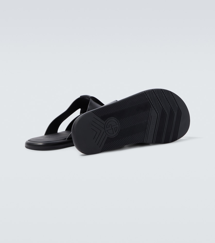  Giorgio Armani Giorgio Armani Leather Sandals 