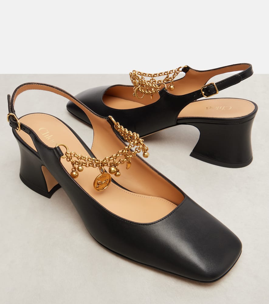 Chloé Charms 55 Chain-embellished Leather Pumps In Black