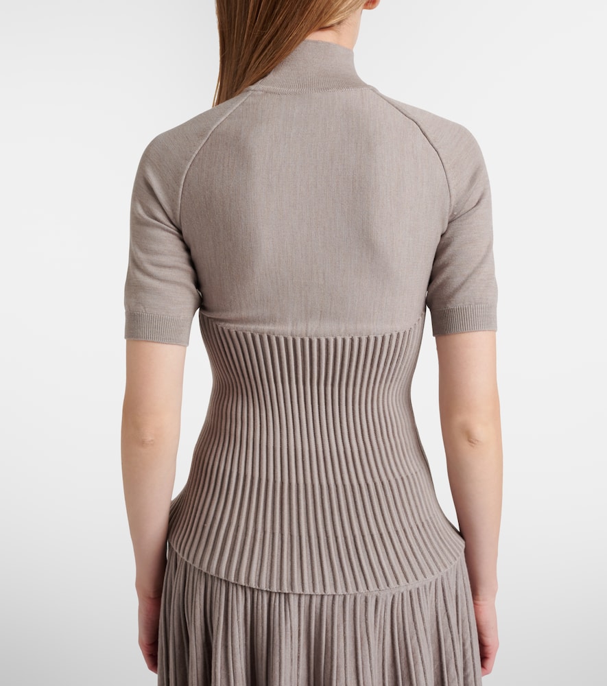  Alaia Alaã¯a Ribbed-knit Turtleneck Wool-blend Top 