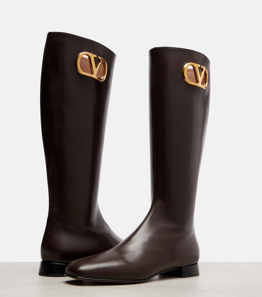  Valentino Garavani Valentino Garavani Vlogo Signature Leather Boots 
