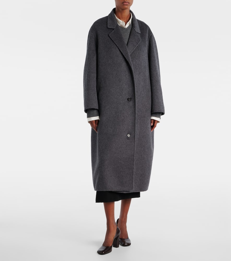 The Row Ligeia V-neck Cashmere Sweater In Gray