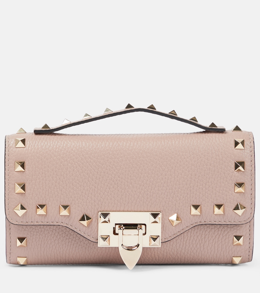 Valentino Garavani Portefeuille chane Rockstud Mini en cuir 850 €