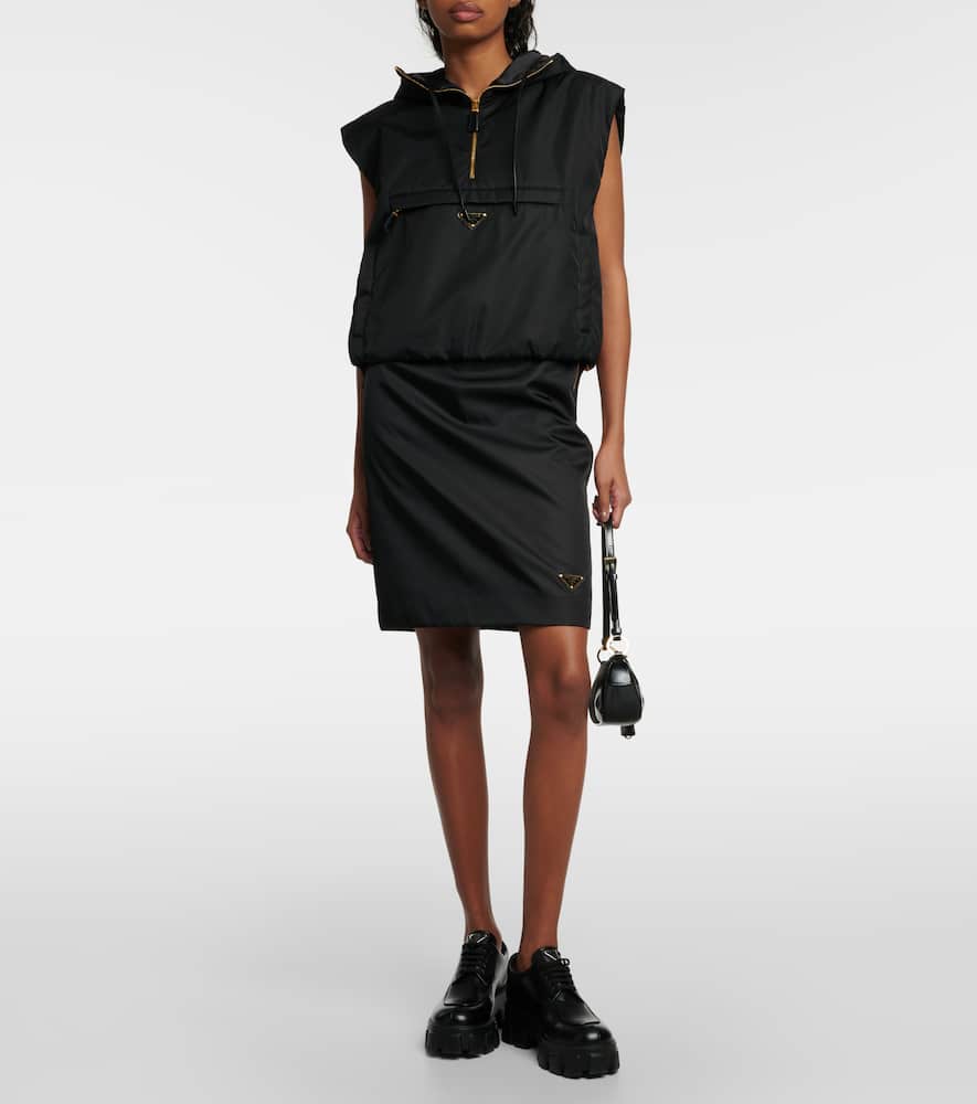 Prada Re-nylon Puffer Vest In Black