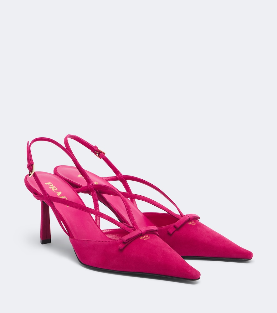 Prada Escarpins slingback en daim 1100 €