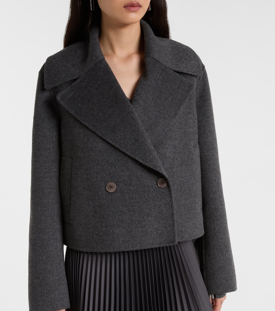  Joseph Joseph Cropped Wool And Cashmere Peacoat 