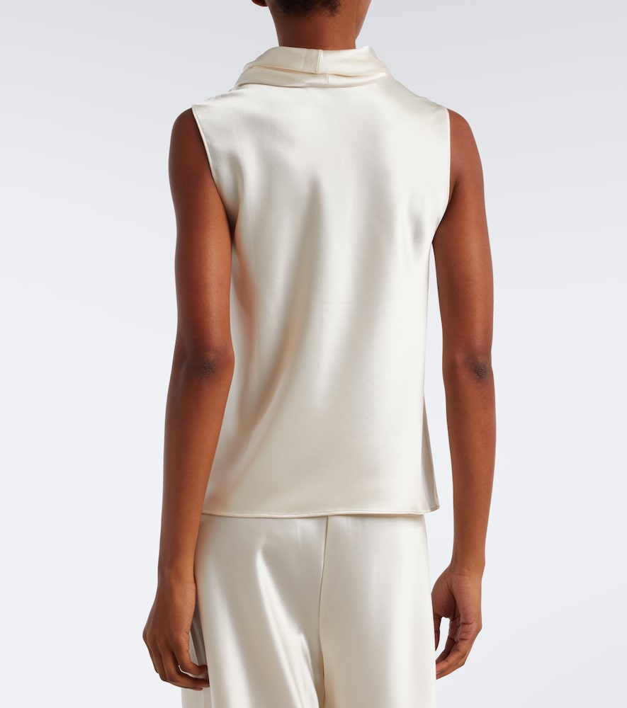 Barb Top