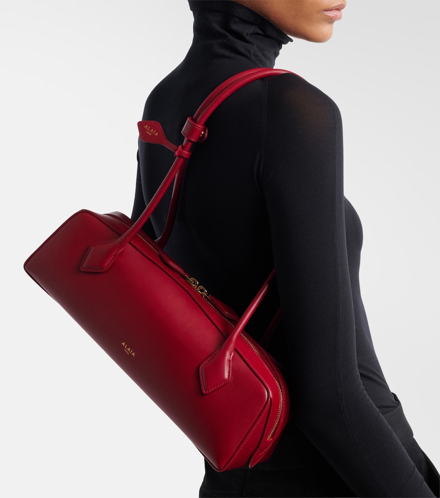 Alaïa Le Teckel Medium Shoulder Bag