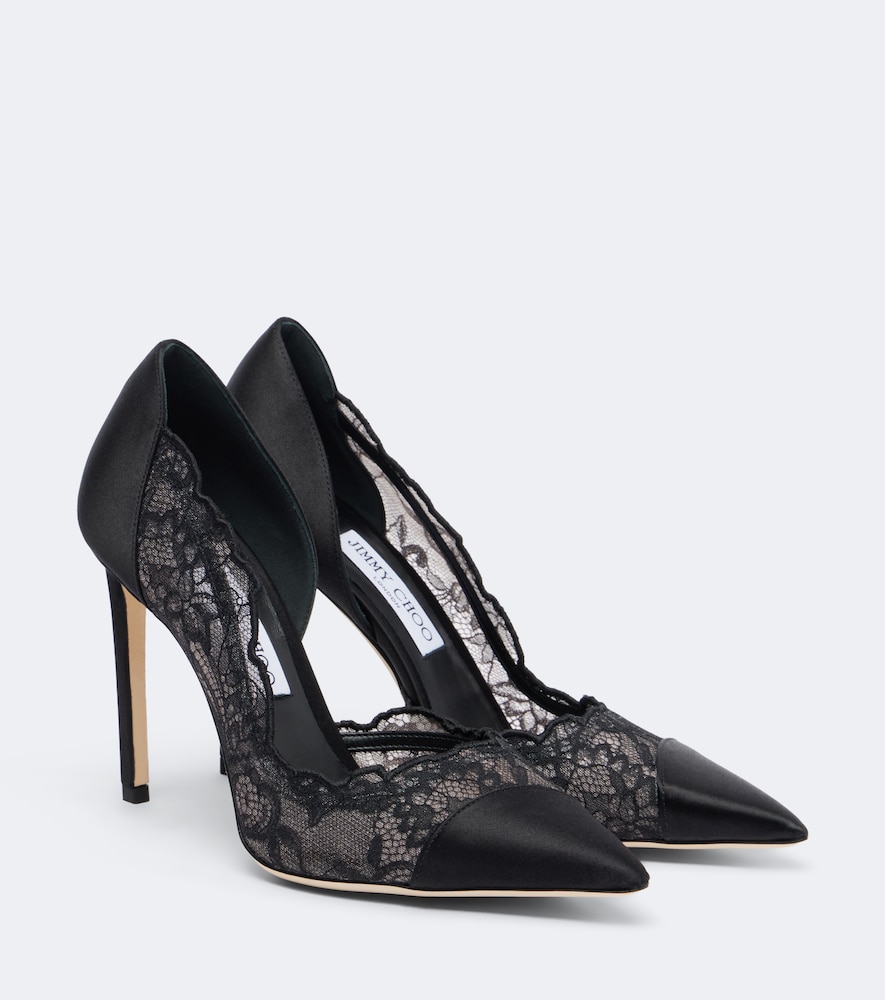 Pumps Brigitte aus Satin mit Spitze