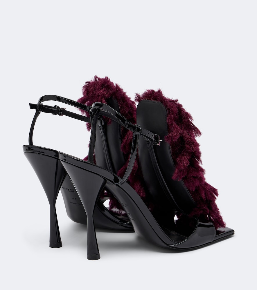 Pompom Sandals